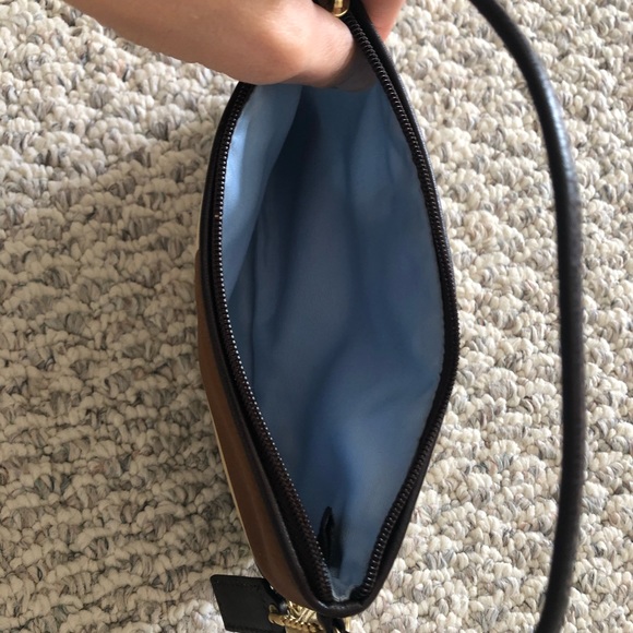 Coach tote and matching wristlet - Picture 6 of 8